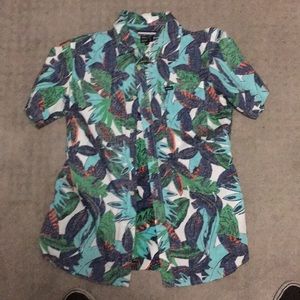 Hawaiian button up